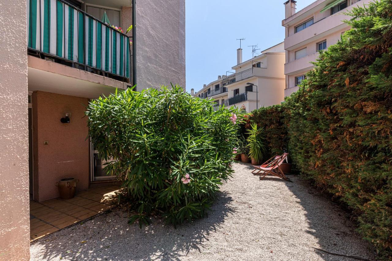 Appartement Familial Avec Jardin Ensoleille Dans La Cite Des Potiers Vallauris Luaran gambar